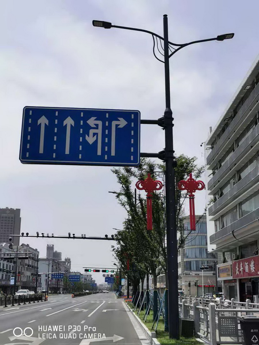 ϵ